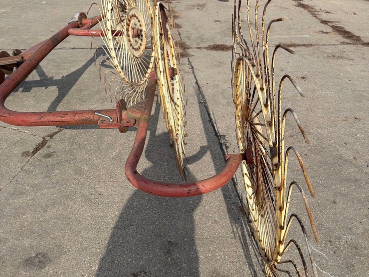 da-co-4-wheel-3pt-rake-image-10