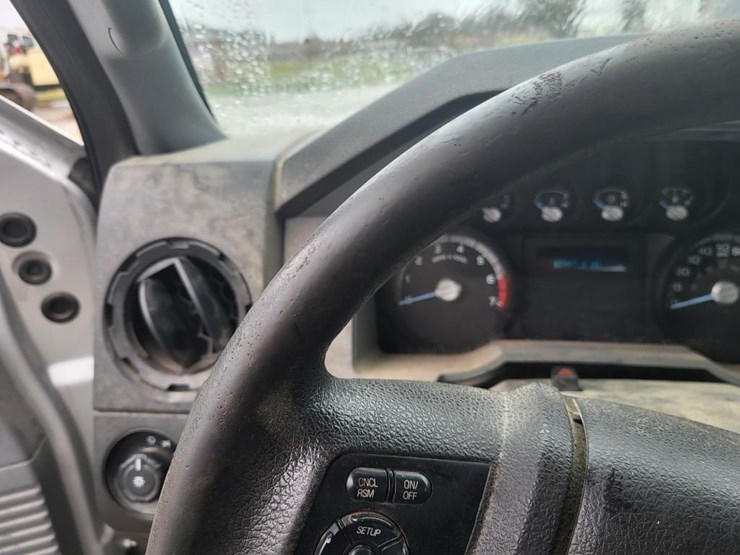 2015-ford-f250-xl-image-47