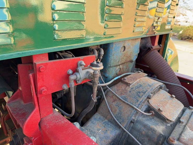 autocar-u70-truck-tractor-image-18