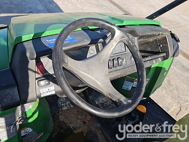 2021-john-deere-gator-hpx815e-image-20