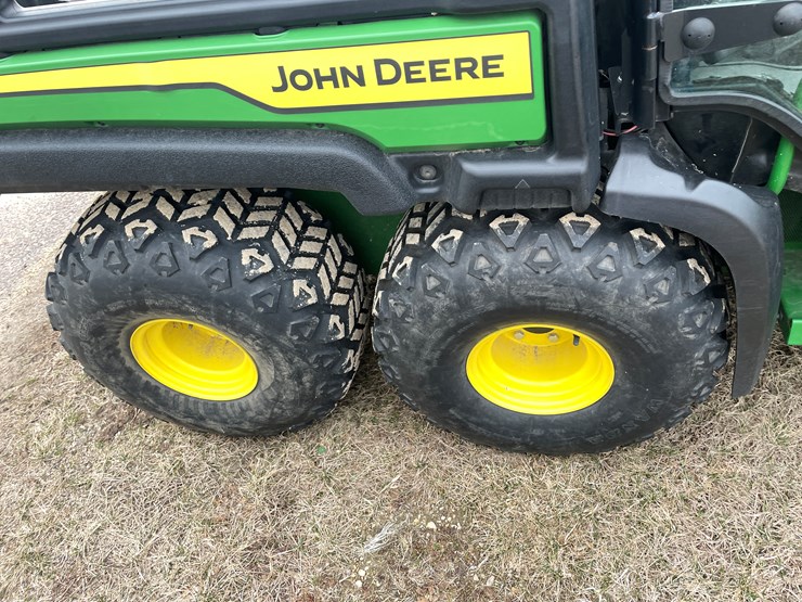 2013-john-deere-gator-image-11