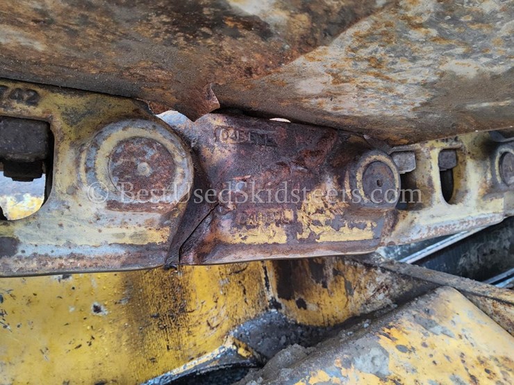 2017-deere-650k-image-31