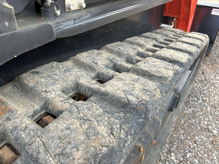 2023-kubota-svl65-2-image-60