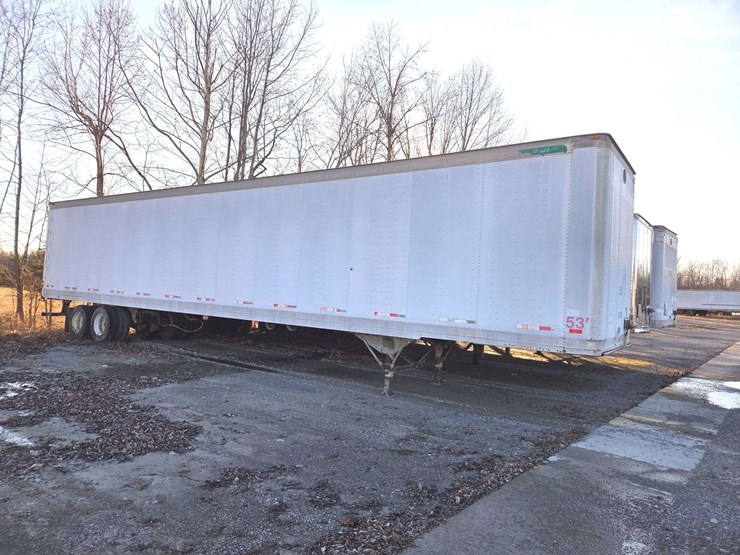 2013-great-dane-van-image-2