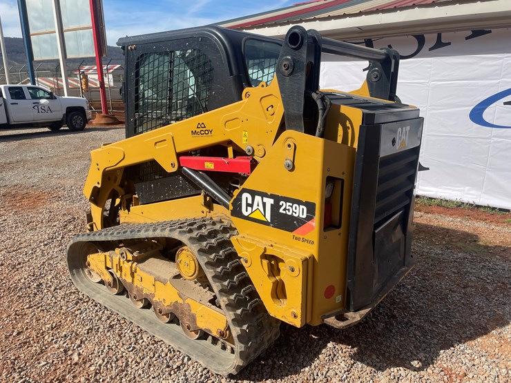 2017-caterpillar-259d-image-3