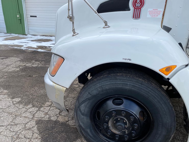 2012-kenworth-t370-image-29