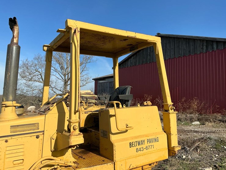 #350-•-1978-komatsu-d31-16-dozer-image-37