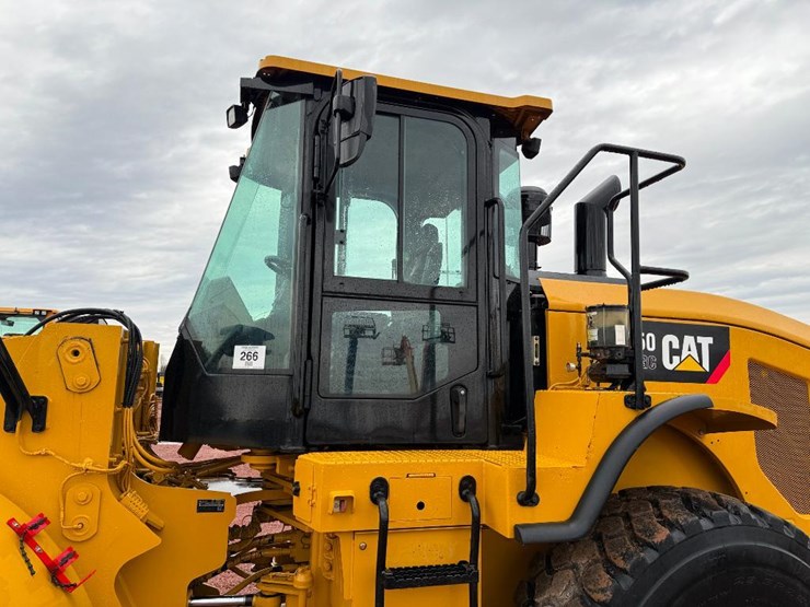 2018-caterpillar-950gc-image-20