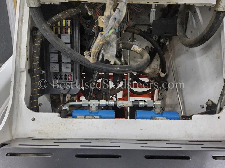 2021-bobcat-mt100-image-23