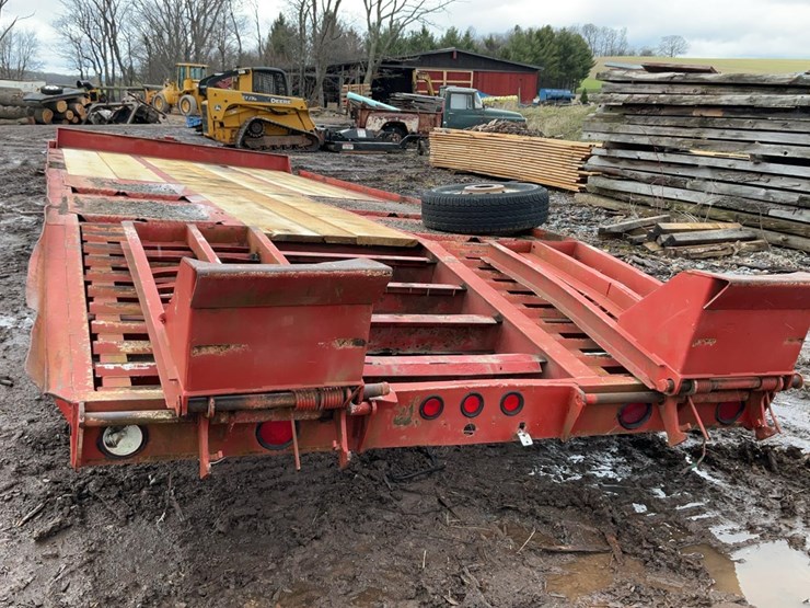 #551-•-equipment-trailer-image-4