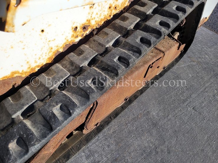 2013-bobcat-t110-image-9