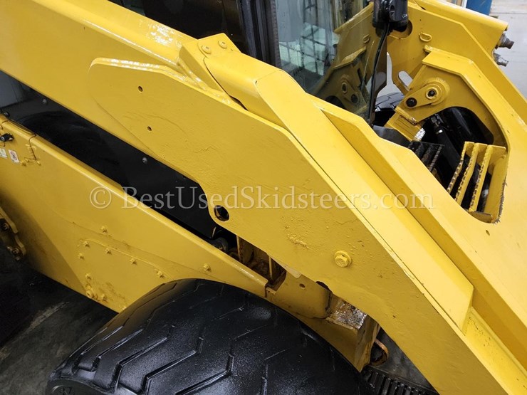 2015-caterpillar-272d2-image-21