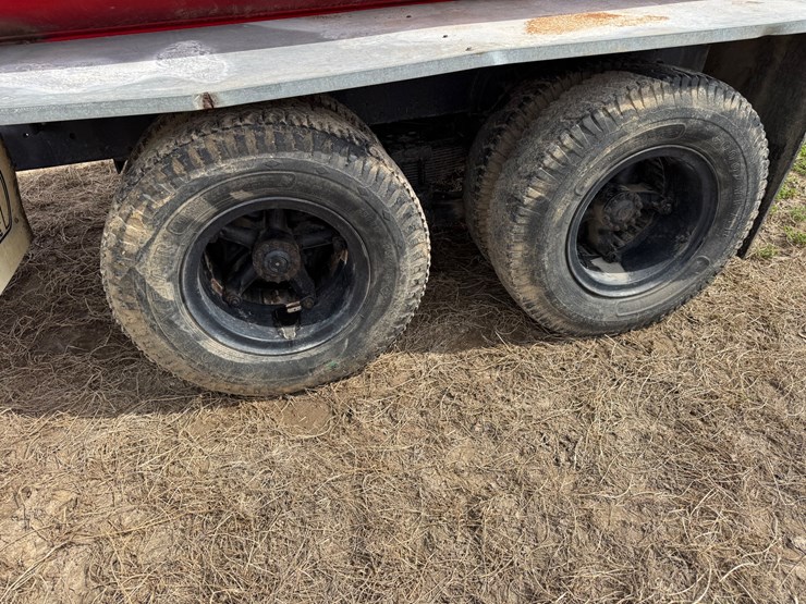 chevrolet-c65-image-8