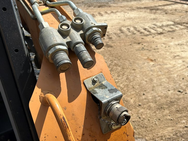 2019-case-tr270-image-16