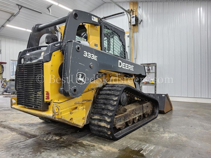 2014-deere-333e-image-5