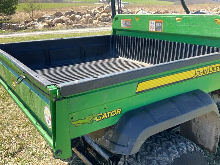 john-deere-gator-image-40