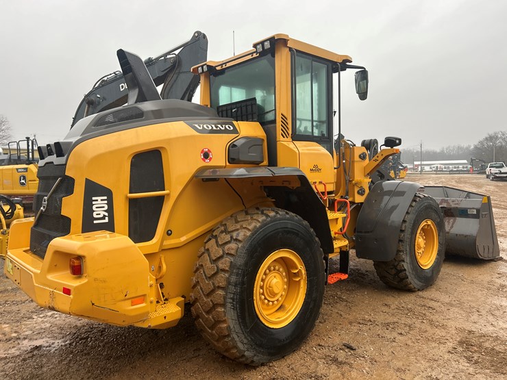 2019-volvo-l90h-image-5