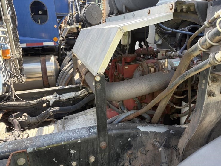 2010-autocar-xpeditor-image-8