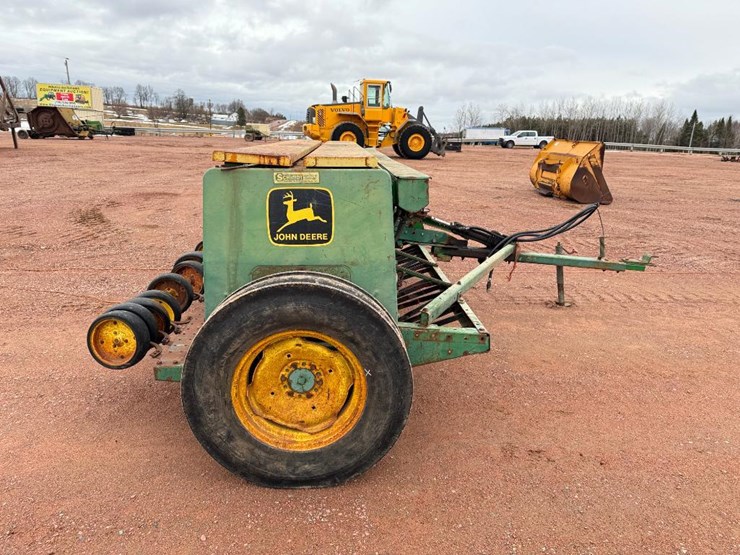 john-deere-8300-image-6