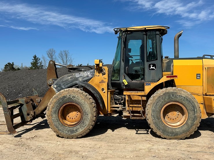 2010-deere-544k-image-2