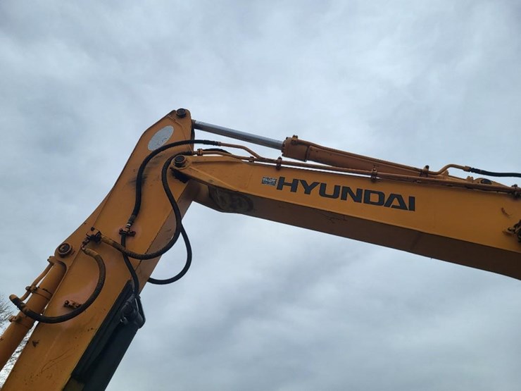 hyundai-robex-130-lc-image-12