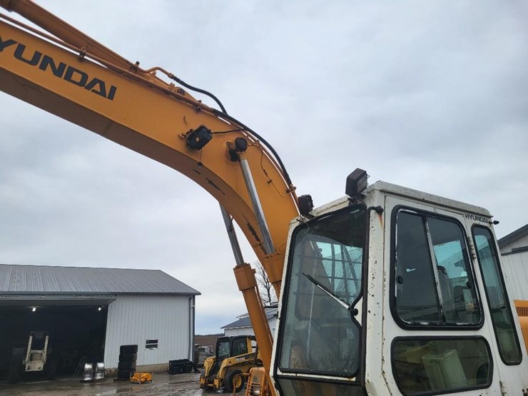 hyundai-robex-130-lc-image-13