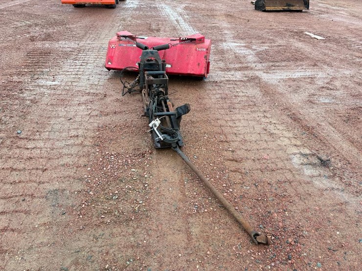 massey-ferguson-1736-image-5