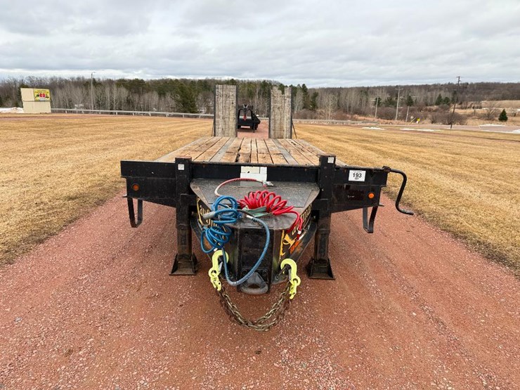 #193-•-lot-193-image-2