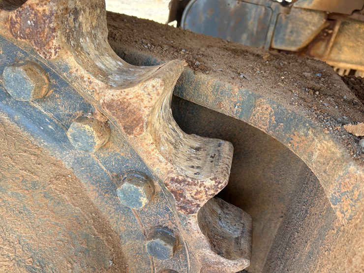 2006-deere-650d-lc-image-85