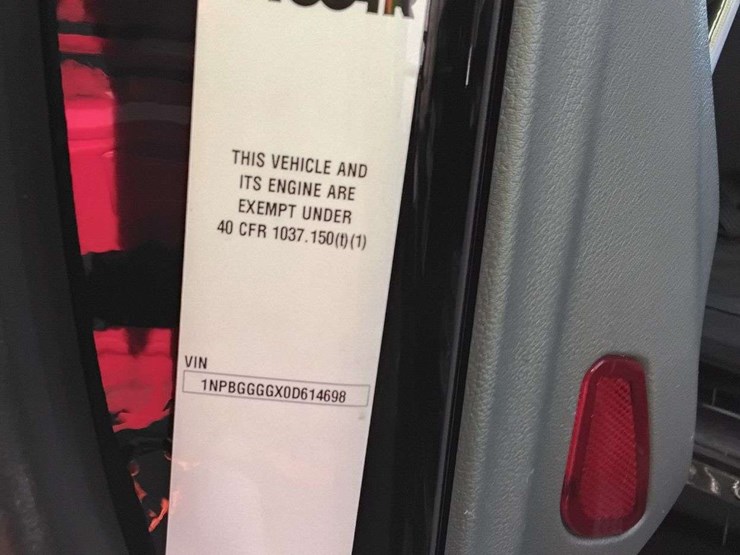 2019-peterbilt-579-image-48