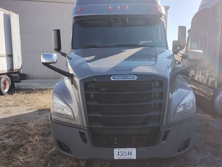 2020-freightliner-pt126sl-1fujhhdr0lllf2426-mileage:-image-3