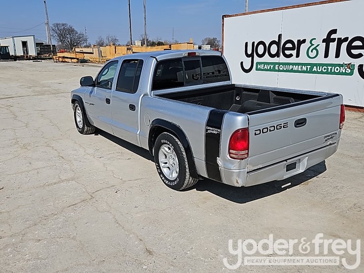 2001-dodge-dakota-sport-image-3