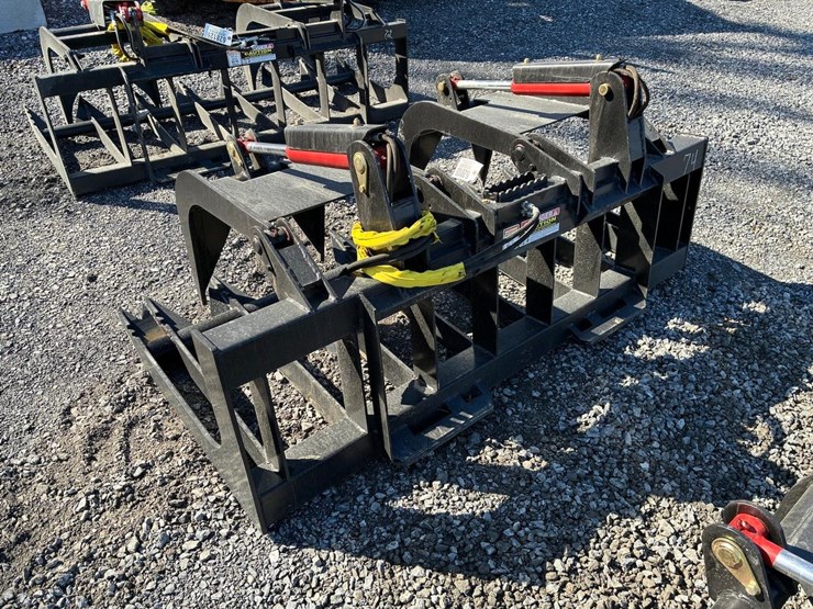 wildcat-74"-heavy-duty-skid-steer-root-grapple-image-2