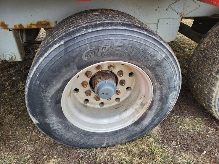 silage-wagon-image-29