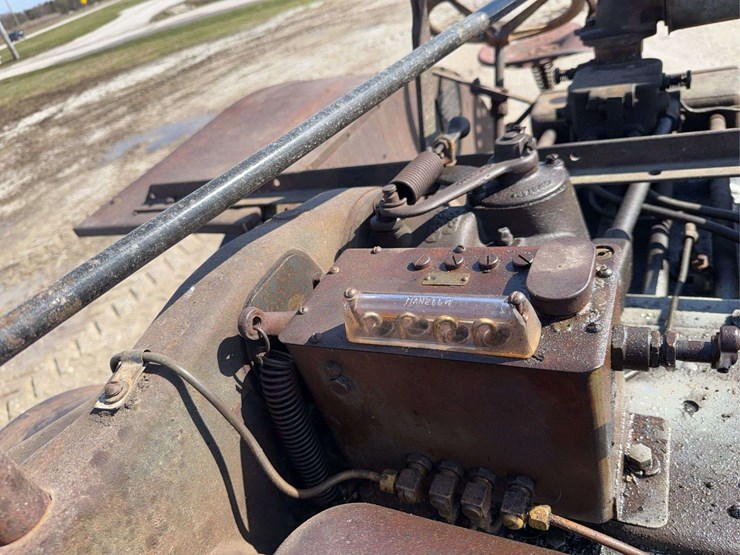 20-35-rumely-oilpull-model-m-image-19