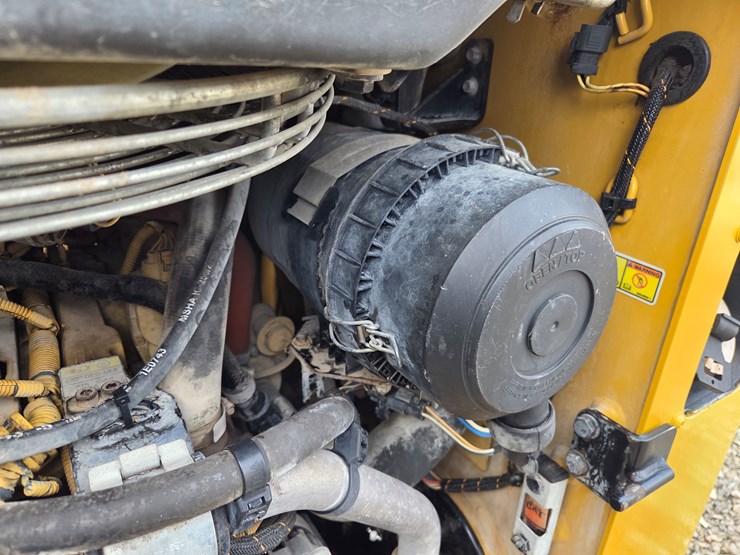 massey-ferguson-8-image-28