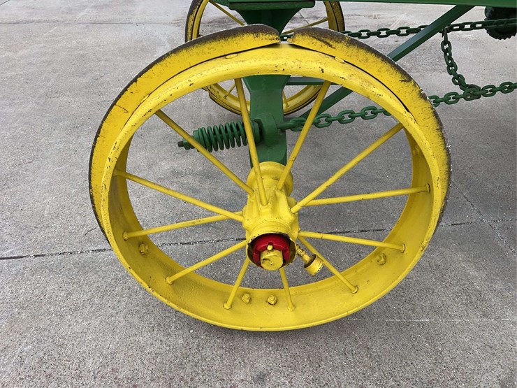 12-25-waterloo-boy-model-n-image-15