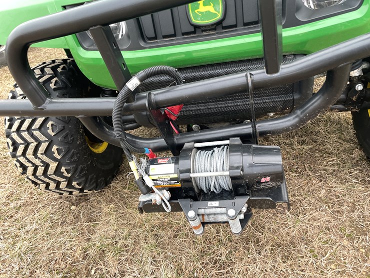 2013-john-deere-gator-image-22