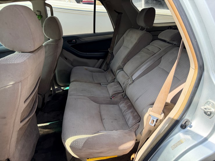 2004-toyota-4-runner-image-49