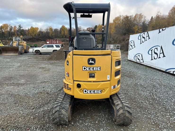 2020-deere-26g-image-4