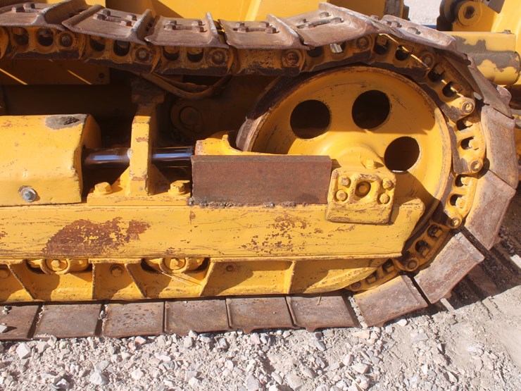 1990-komatsu-d37e-image-24