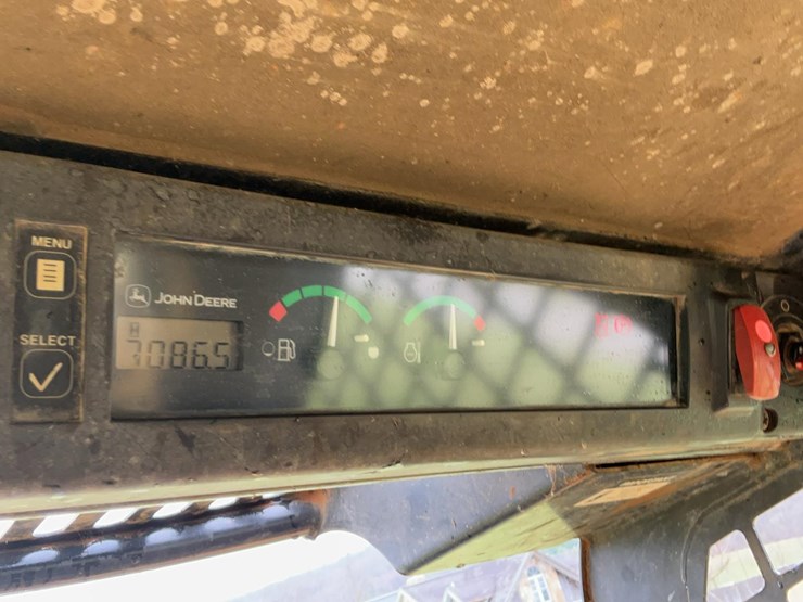 2003-deere-ct332-image-14