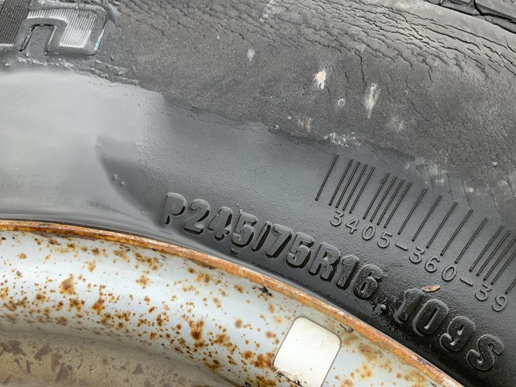 #551-•-equipment-trailer-image-21