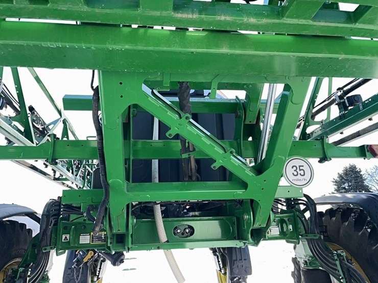 2023-john-deere-410r-image-55