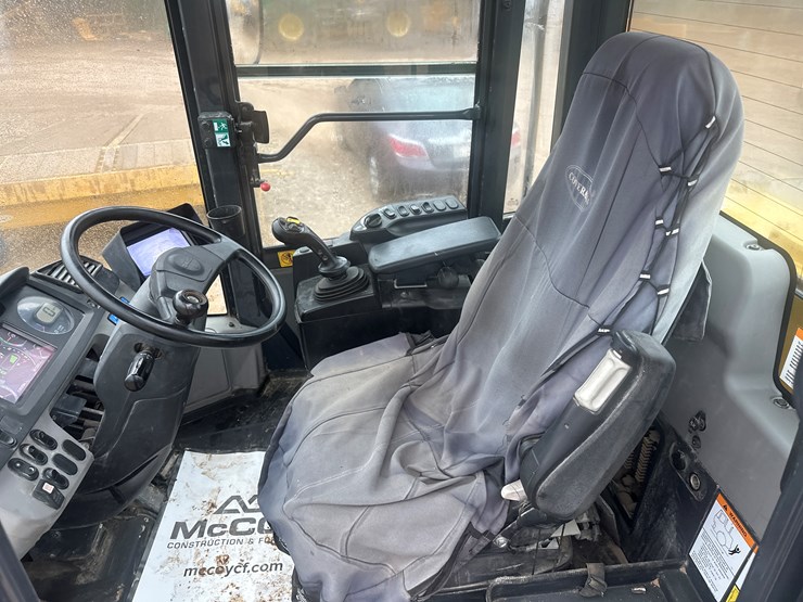 2016-komatsu-wa270-7-image-31