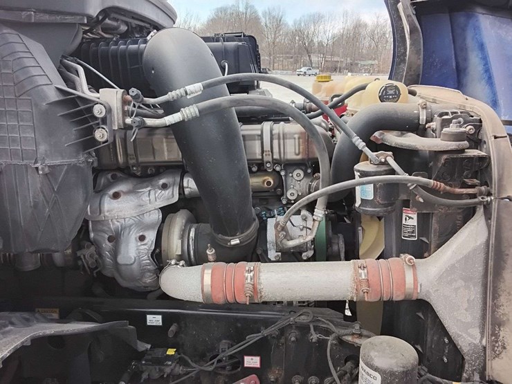 2019-freightliner-cascadia-pt126sl-3akjhhdr0kskl2228-mileage:-688348-image-23