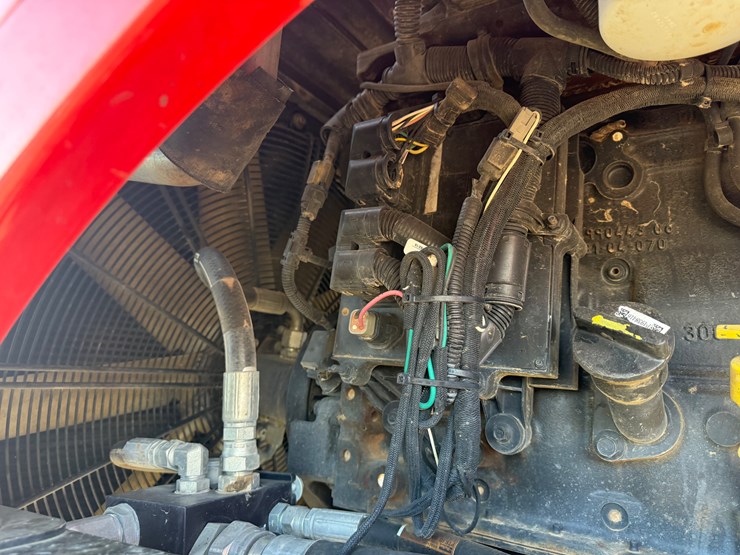 2015-apache-as720-image-47