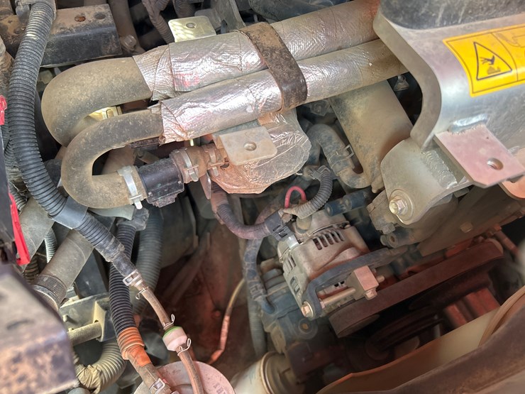 2023-kubota-svl65-2-image-35