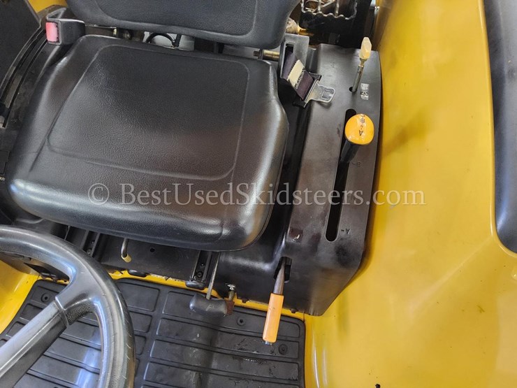 john-deere-110-image-30