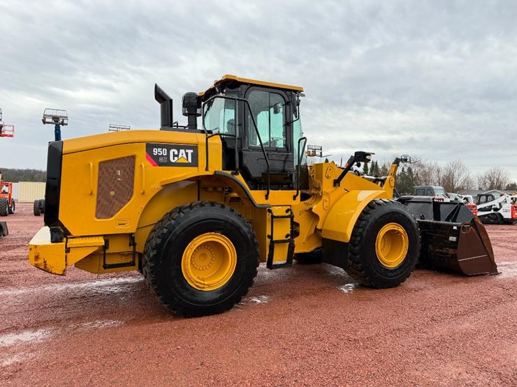 2018-caterpillar-950gc-image-4